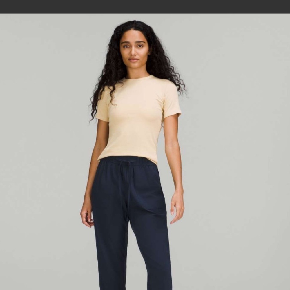 Lululemon Hold Tight Short Sleeve Shirt